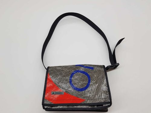 Tasche "Onyx 2" aus recyceltem Segel